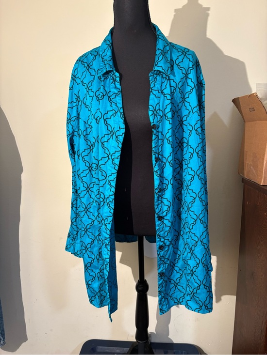 Catherines Tops - 2X Catherines Teal & Black Geometric Button-Up Shirt.Colorful Slenderizing!#Arts